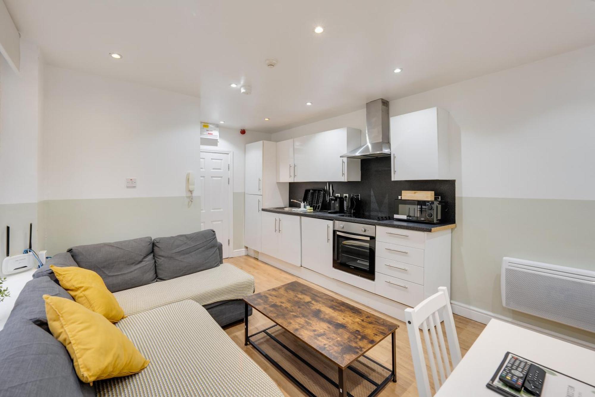 2 Bedroom Apartment For Up To 6 Nr Centre 卡迪夫 外观 照片