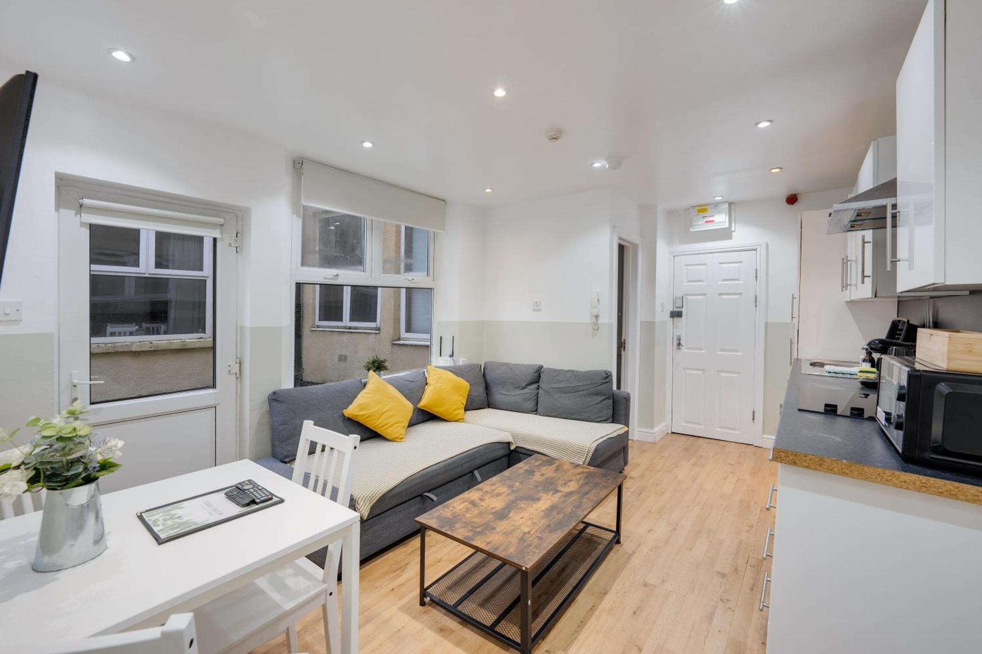 2 Bedroom Apartment For Up To 6 Nr Centre 卡迪夫 外观 照片